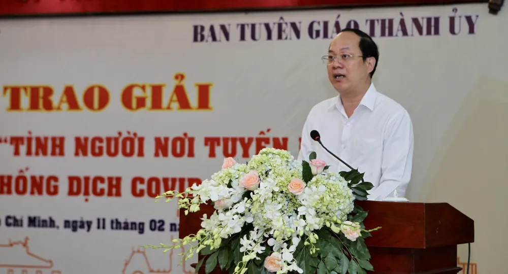 Báo SGGP đoạt 2 giải cuộc thi viết “Tình người nơi tuyến đầu phòng chống dịch Covid-19” ảnh 1