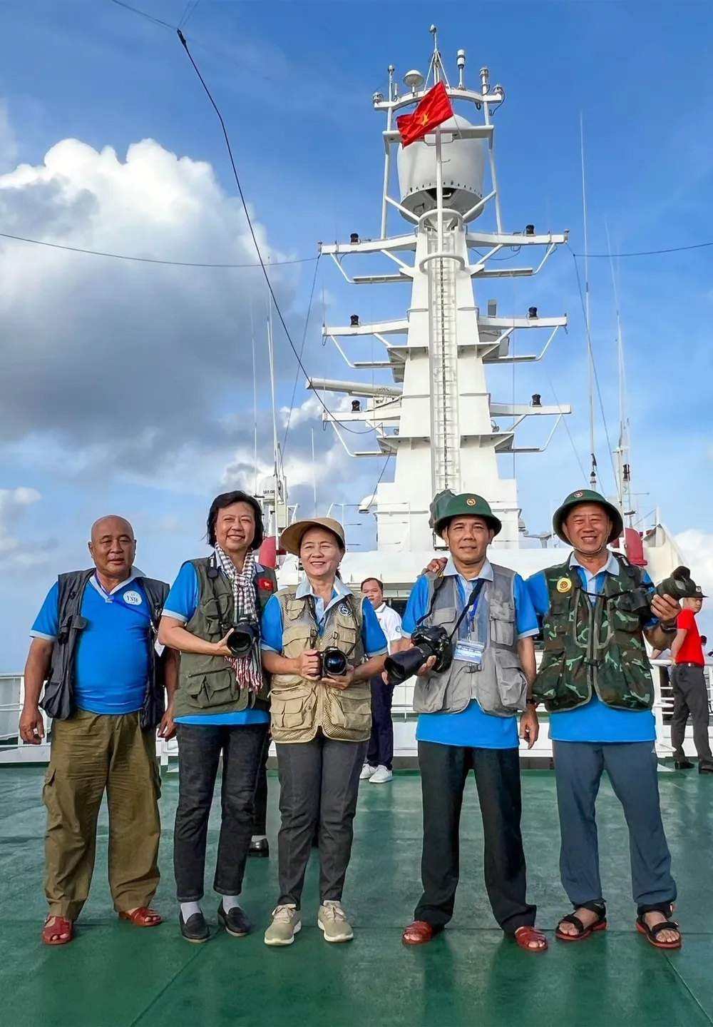 Các NSNA trên chuyến hải trình Các NSNA trên chuyến hải trình