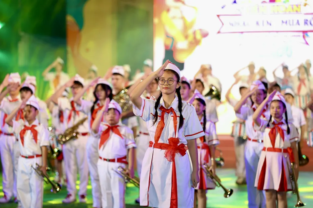 ក្មេងៗសម្តែងក្នុងមហោស្រពក្រុមតន្ត្រីលង្ហិនឆ្នាំ 2024 ។ រូបថត៖ ដួង ភួង 1IG47OP4O_33AQOL.JPG