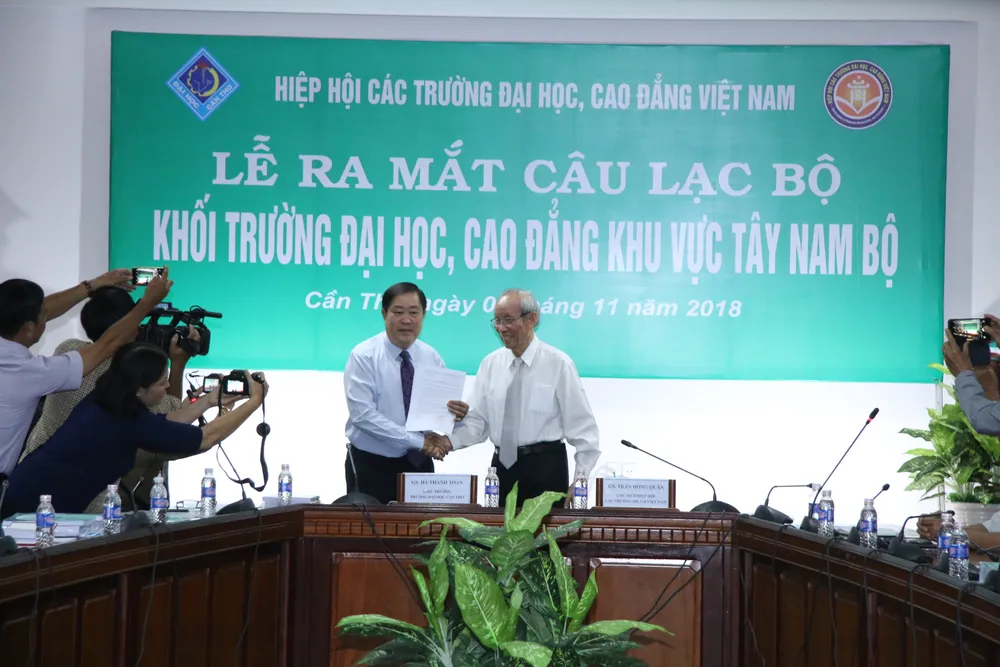 Ra mắt CLB Khối các trường đại học, cao đẳng khu vực Tây Nam Bộ ảnh 1