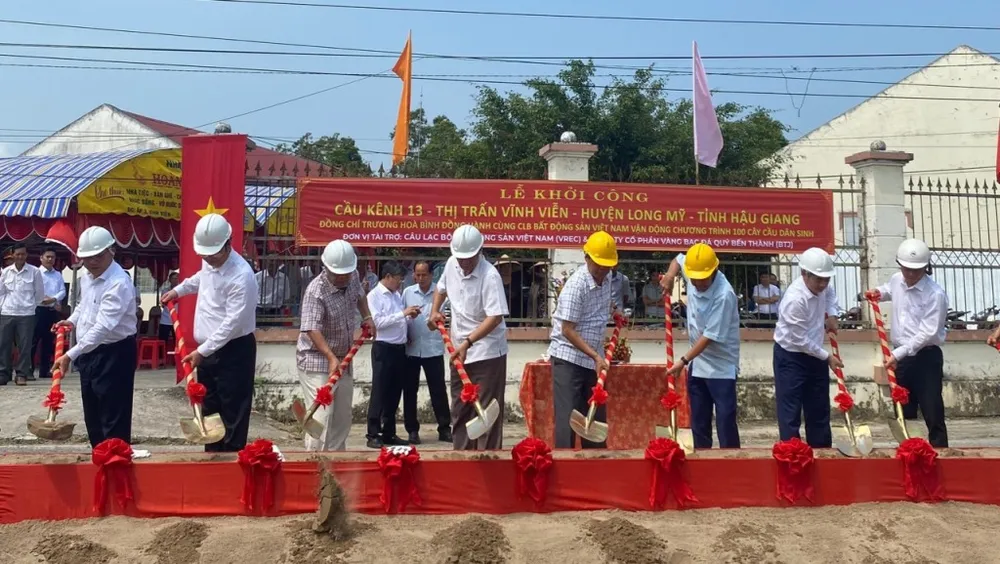 Khởi công xây dựng cầu Kênh 13 tại Hậu Giang