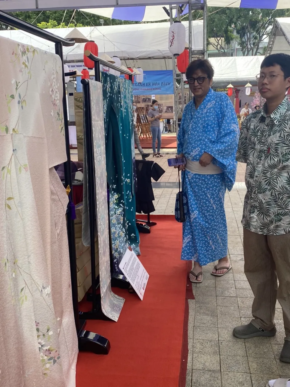 Một gian hàng của Nhật Bản tham gia chương trình Giao lưu Văn hóa - Thương mại Việt Nam - Nhật Bản tại TP Cần Thơ