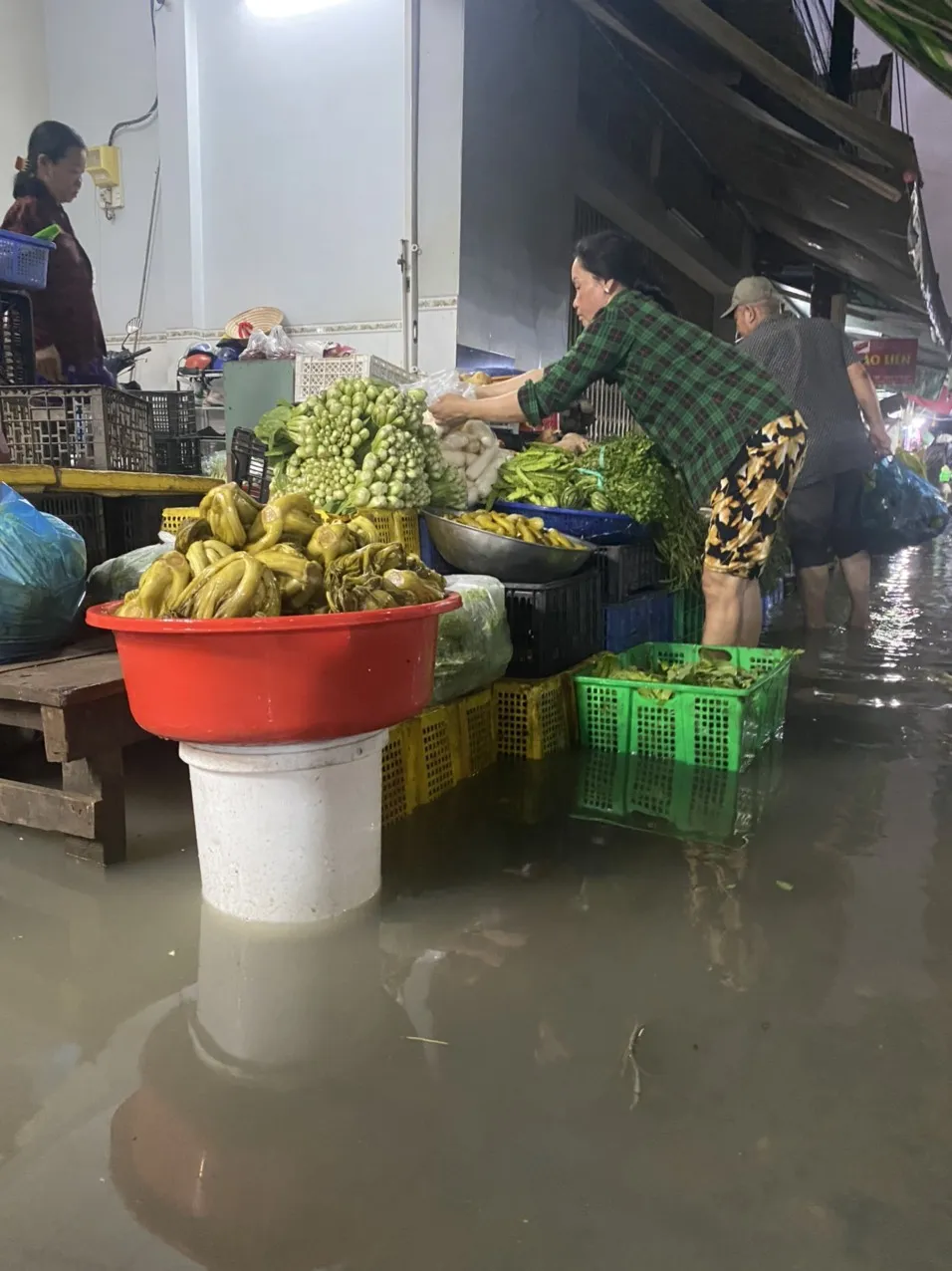 Chợ An Hòa, quận Ninh Kiều bị ngập nặng Chợ An Hòa, quận Ninh Kiều bị ngập nặng