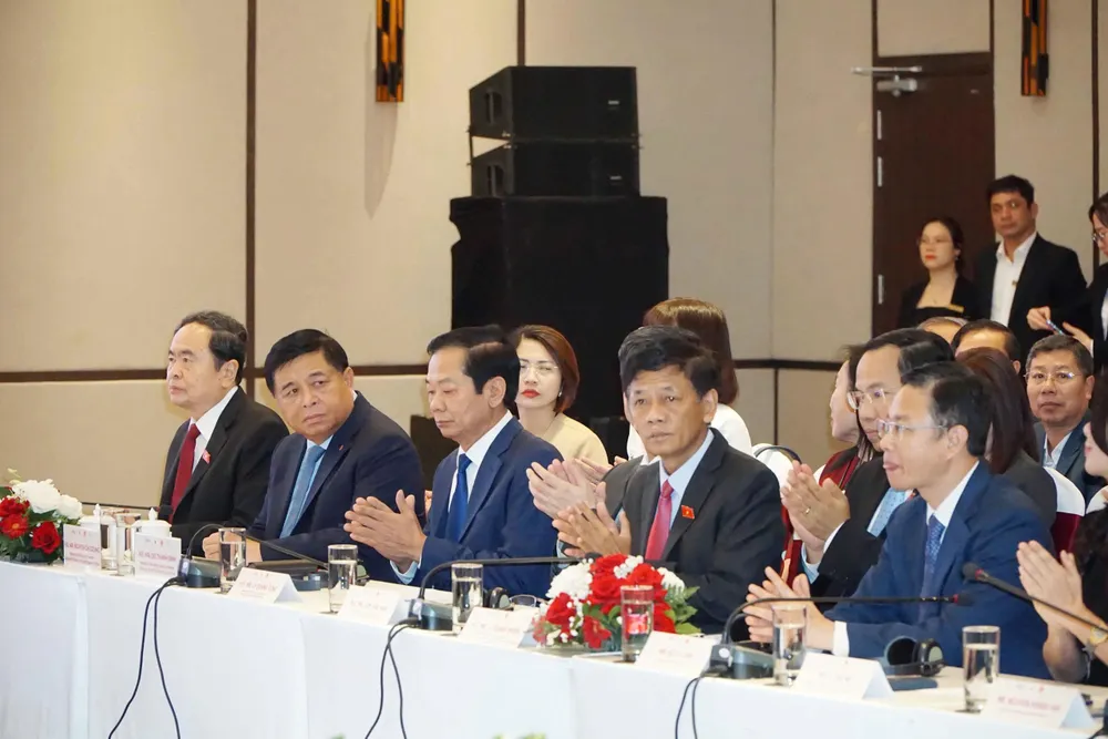 Các đại biểu tham dự hội nghị 05.jpg