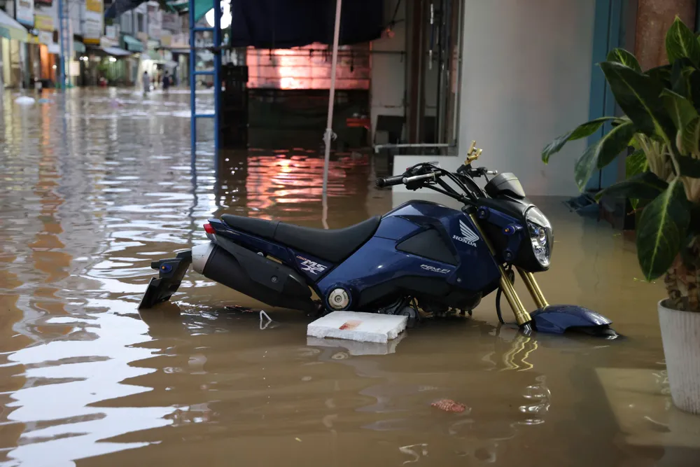 Nhiều khu vực ngập nặng khi nước dâng cao hơn 0,5m tại trung tâm TP Cần Thơ 6.jpg