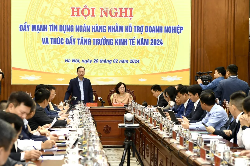 Theo Phó Thống đốc NHNN Đào Minh Tú, các TCTD cần tập trung định hướng dòng vốn tín dụng vào những lĩnh vực sản xuất ưu tiên theo đúng chỉ đạo của Chính phủ và NHNN z5175179351478-73a92f0b8c574d7793012f7ce832b75b-3154.jpg