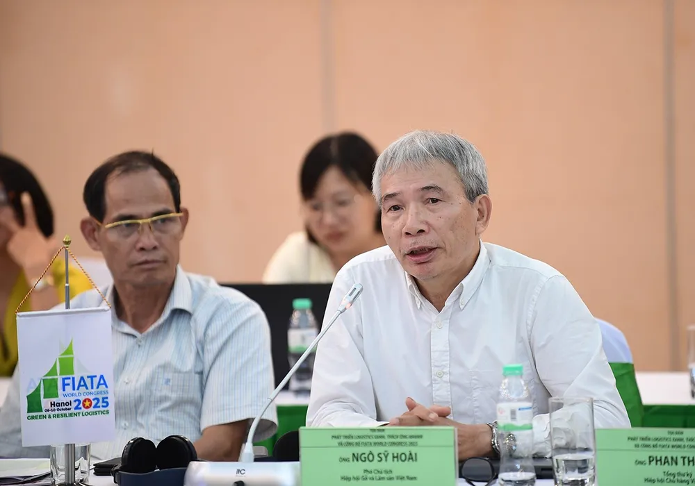 Ông Ngô Sỹ Hoài - đại diện Viforest, phát biểu tham luận, ngày 9-7 NgoSyHoai.jpg