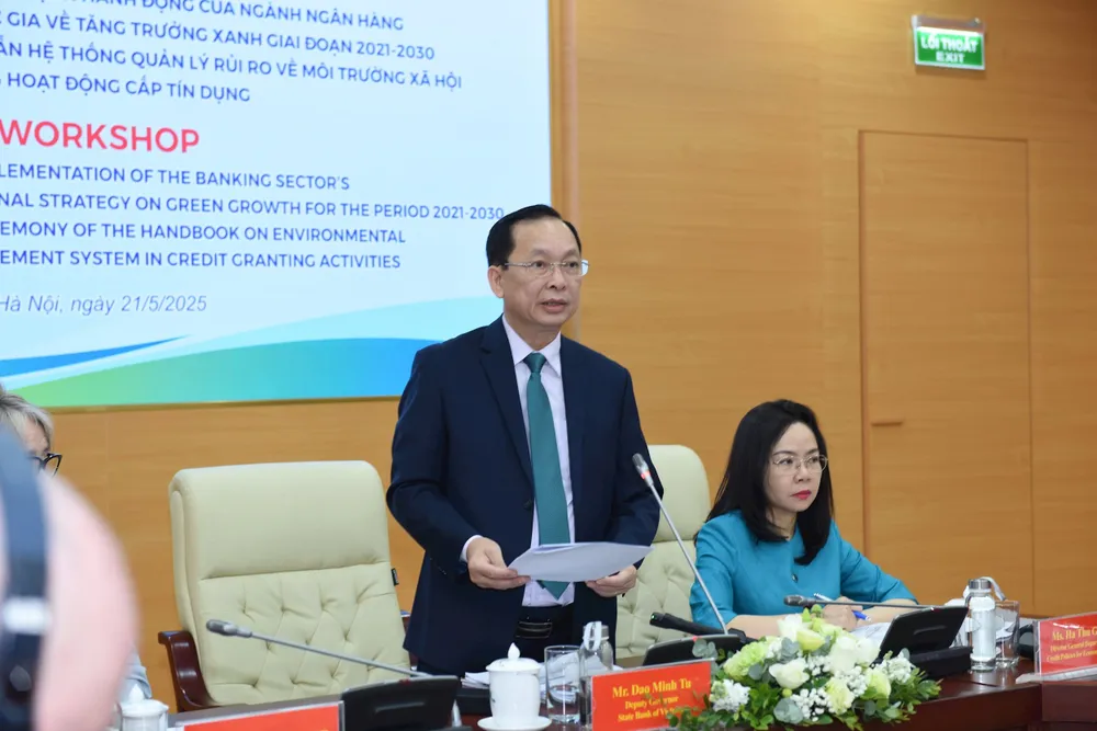 Phó Thống đốc Thường trực NHNN Đào Minh Tú phát biểu tại tọa đàm xanh-td-333333.jpg
