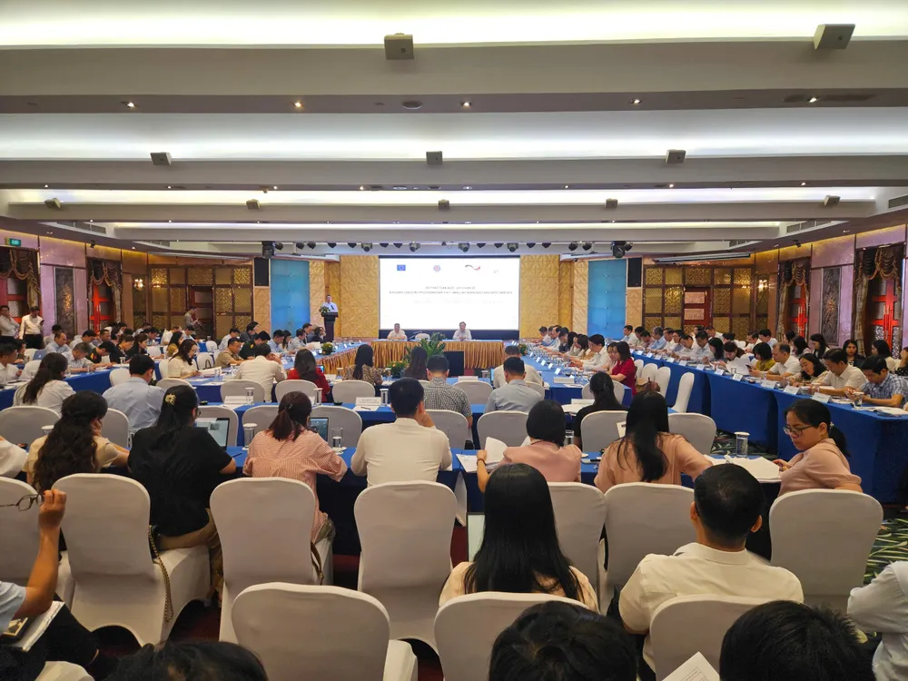 Quang cảnh hội nghị z6778973454959_bbbc0aedc21d2e3589715ba6c4062a54.jpg