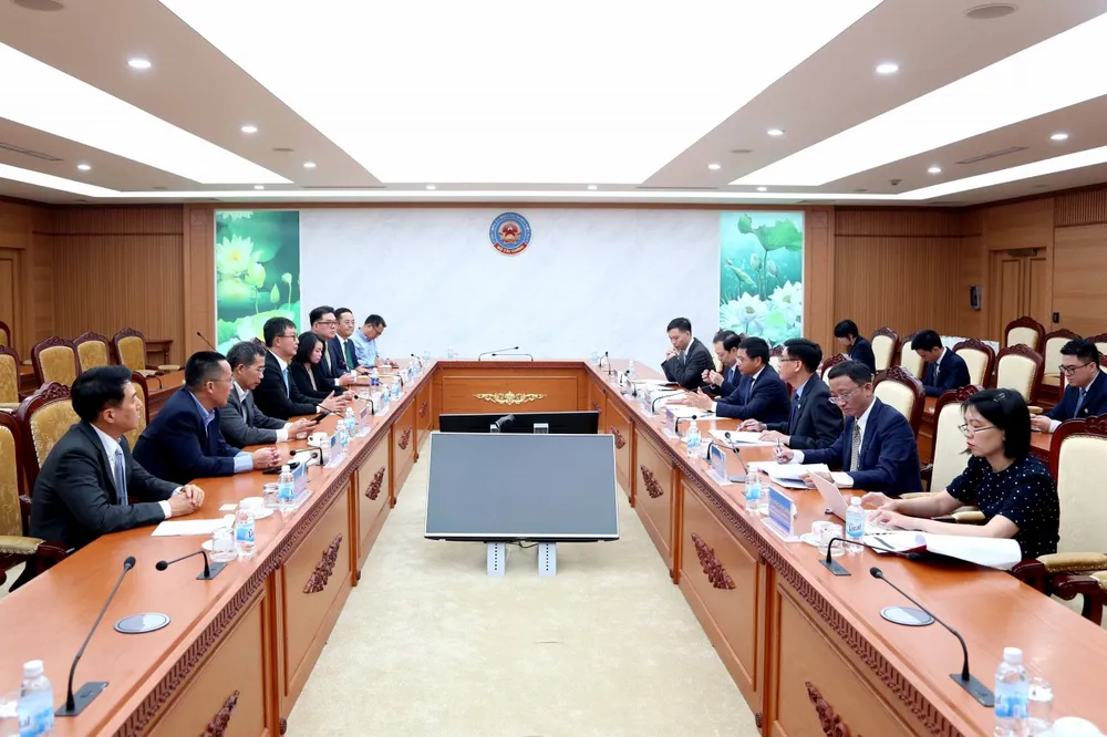 Quang cảnh buổi làm việc m94a4435-copy20250729122708.jpg