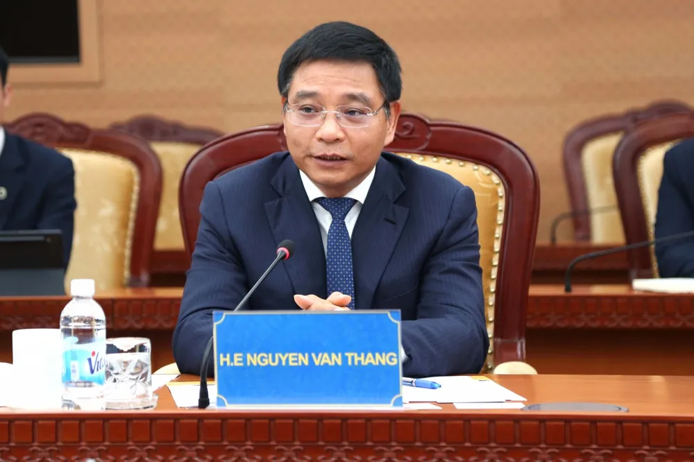Bộ trưởng Bộ Tài chính Nguyễn Văn Thắng tại buổi làm việc m94a444420250729122713.jpg