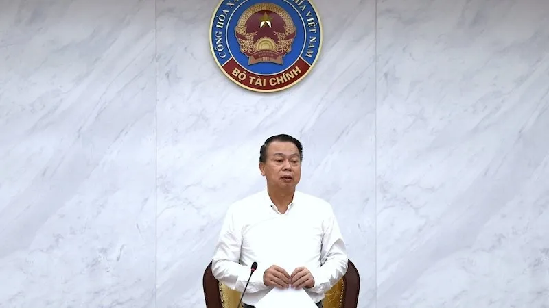 Thứ trưởng Bộ Tài chính Nguyễn Đức Chi chủ trì hội nghị 1000045674.jpg