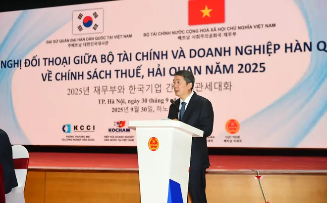 Thứ trưởng Bộ Tài chính Cao Anh Tuấn phát biểu tại hội nghị 1111.png