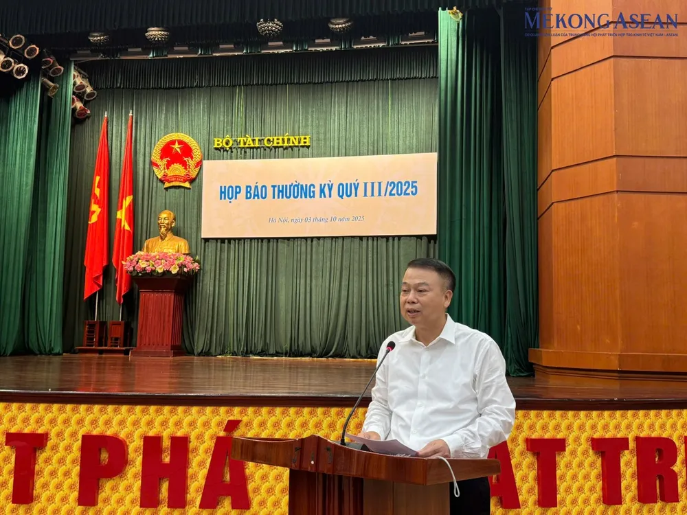 Thứ trưởng Bộ Tài chính Nguyễn Đức Chi chủ trì cuộc họp báo adbb780dd98453da0a9520251003163858.jpg