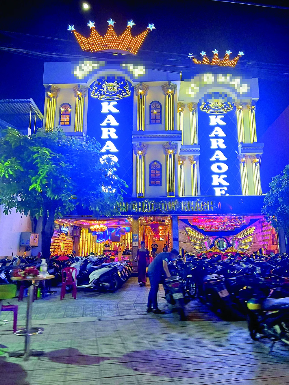 Hiểm họa từ quán karaoke - Bài 1: Lơ lửng những “điểm chết” ảnh 2 Hiểm họa từ quán karaoke - Bài 1: Lơ lửng những “điểm chết” ảnh 2