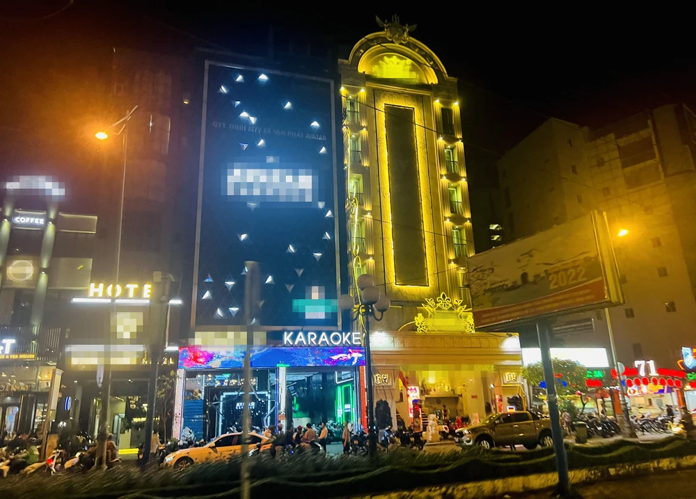 Hiểm họa từ quán karaoke - Bài 1: Lơ lửng những “điểm chết” ảnh 1 Hiểm họa từ quán karaoke - Bài 1: Lơ lửng những “điểm chết” ảnh 1