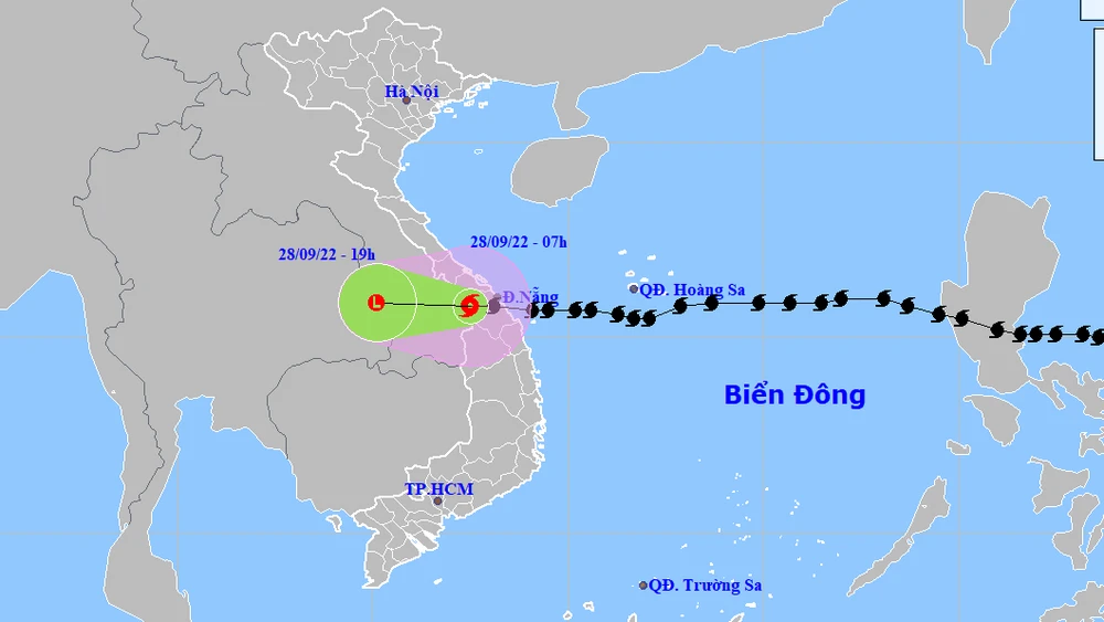 Bão số 4 đi vào đất liền suy yếu dần thành áp thấp nhiệt đới. Ảnh: TTKTTVTW