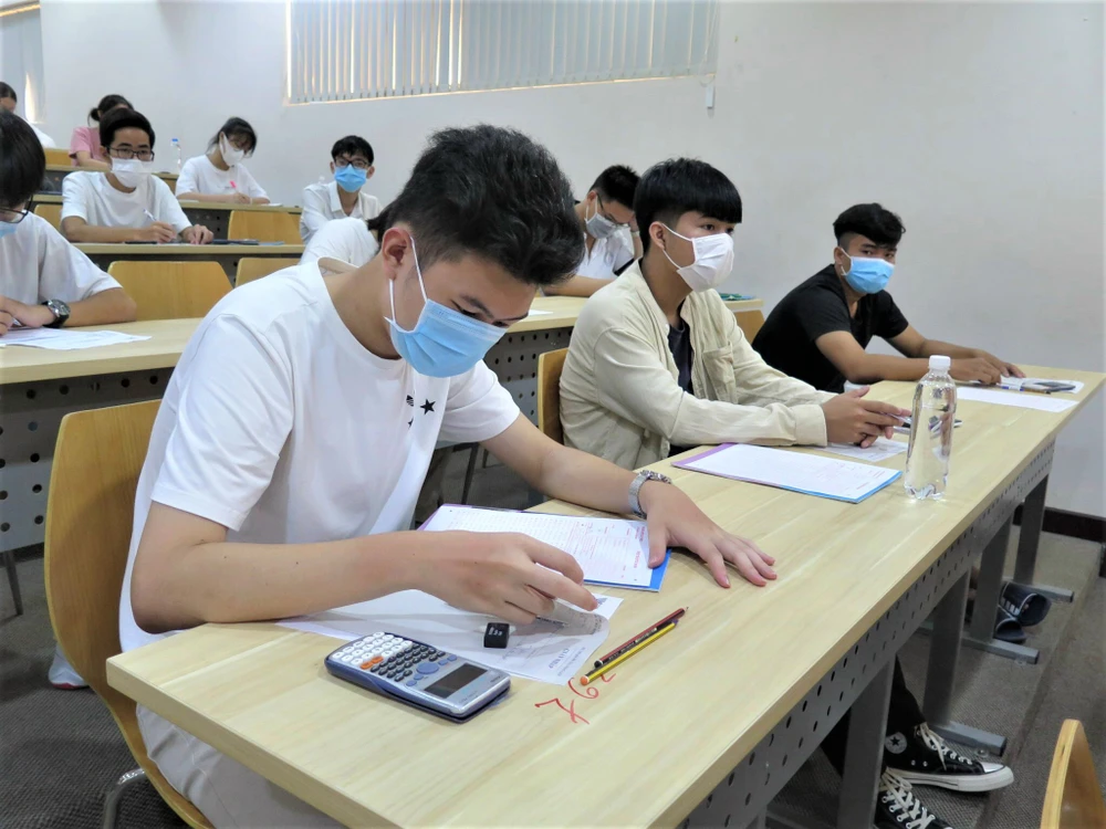 Thí sinh dự kỳ thi đánh giá năng lực do ĐH Quốc gia TPHCM tổ chức trong tháng 5-2022
