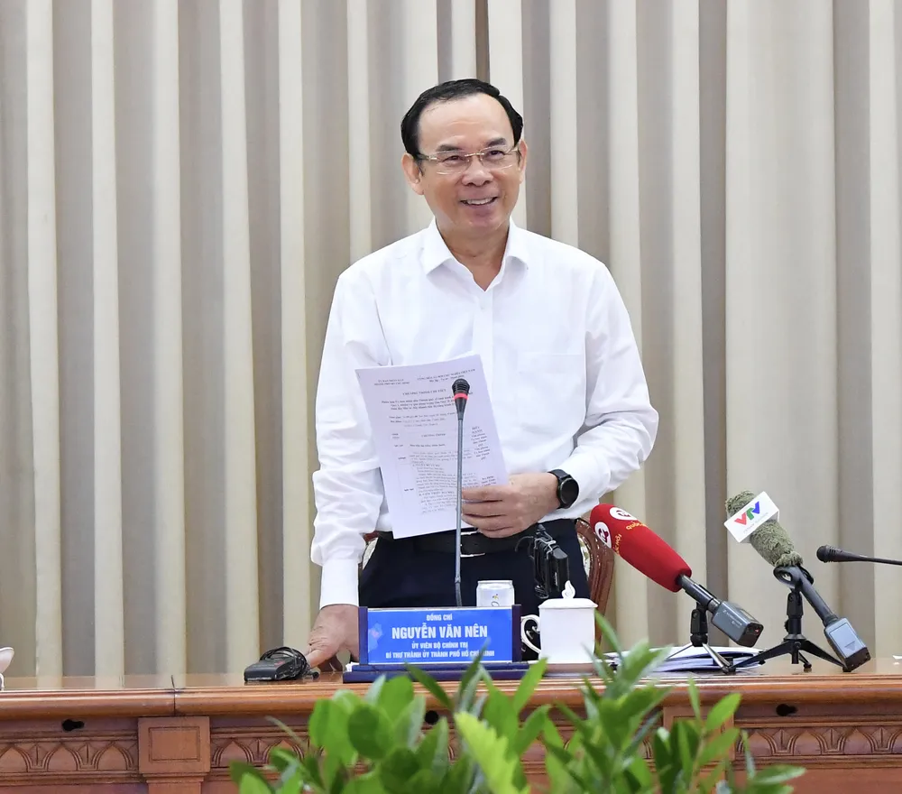 Bí thư Thành ủy TPHCM Nguyễn Văn Nên: "Chúng ta phải tự xem lại để nỗ lực hơn nữa". Ảnh: VIỆT DŨNG