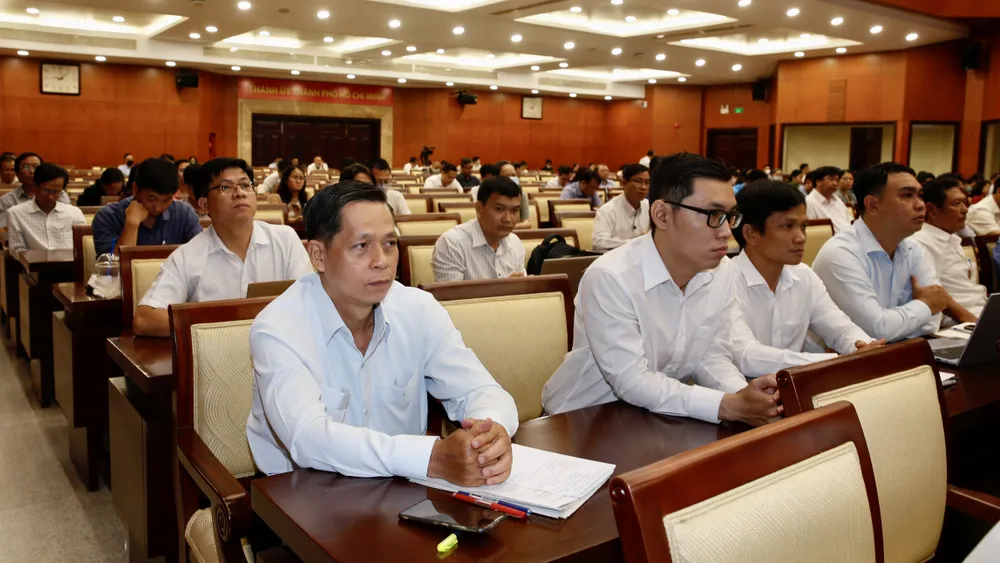 Các đại biểu tham dự hội nghị vào sáng 25-5. Ảnh: HOÀNG HÙNG Các đại biểu tham dự hội nghị vào sáng 25-5. Ảnh: HOÀNG HÙNG