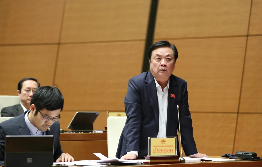 Bộ trưởng Bộ NN-PTNT Lê Minh Hoan phát biểu chiều 6-11. Ảnh: QUANG PHÚC Bộ trưởng Bộ NN-PTNT Lê Minh Hoan phát biểu chiều 6-11. Ảnh: QUANG PHÚC