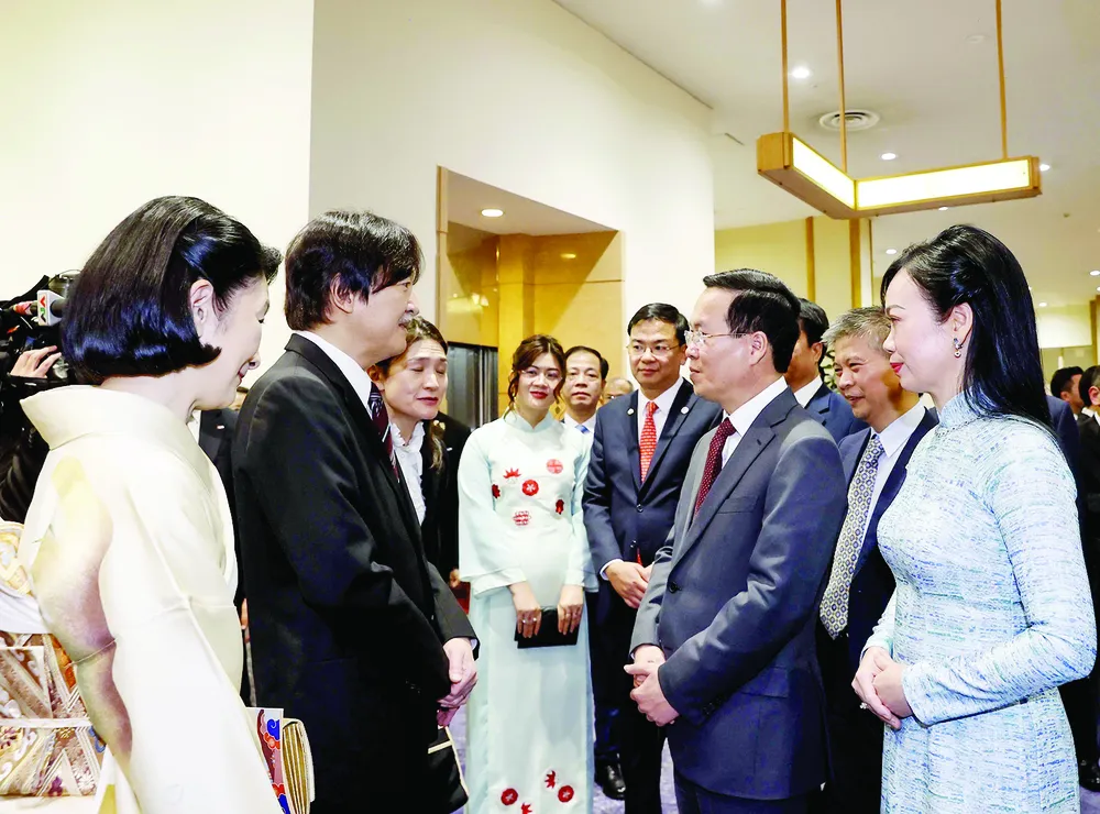 Chủ tịch nước Võ Văn Thưởng và phu nhân cùng Hoàng Thái tử Akishino và Công nương tại lễ kỷ niệm 50 năm thiết lập quan hệ ngoại giao Việt Nam - Nhật Bản. Ảnh: TTXVN Chủ tịch nước Võ Văn Thưởng và phu nhân cùng Hoàng Thái tử Akishino và Công nương tại lễ kỷ niệm 50 năm thiết lập quan hệ ngoại giao Việt Nam - Nhật Bản. Ảnh: TTXVN