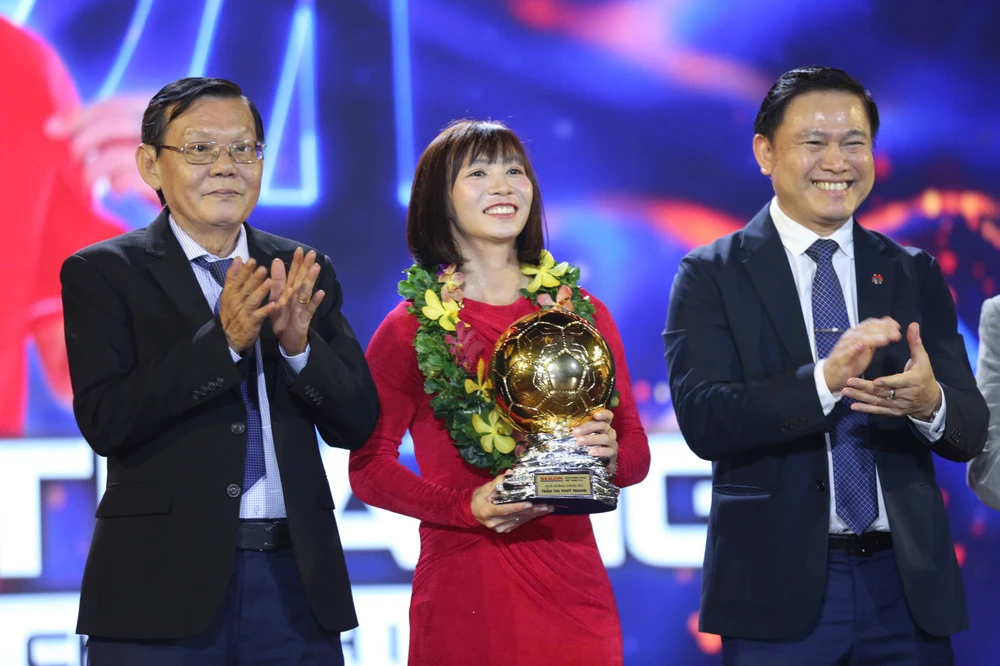 Thùy Trang, chủ nhân của Quả bóng vàng nữ 2024. Ảnh: DŨNG PHƯƠNG E5L.jpg