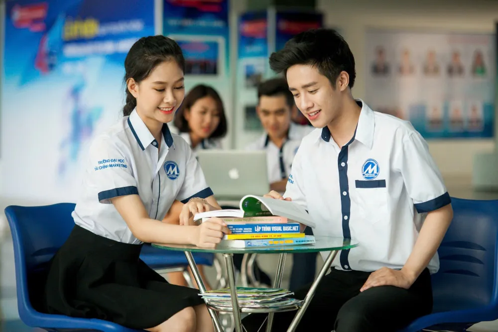 ĐH Tài chính Marketing (6).jpg