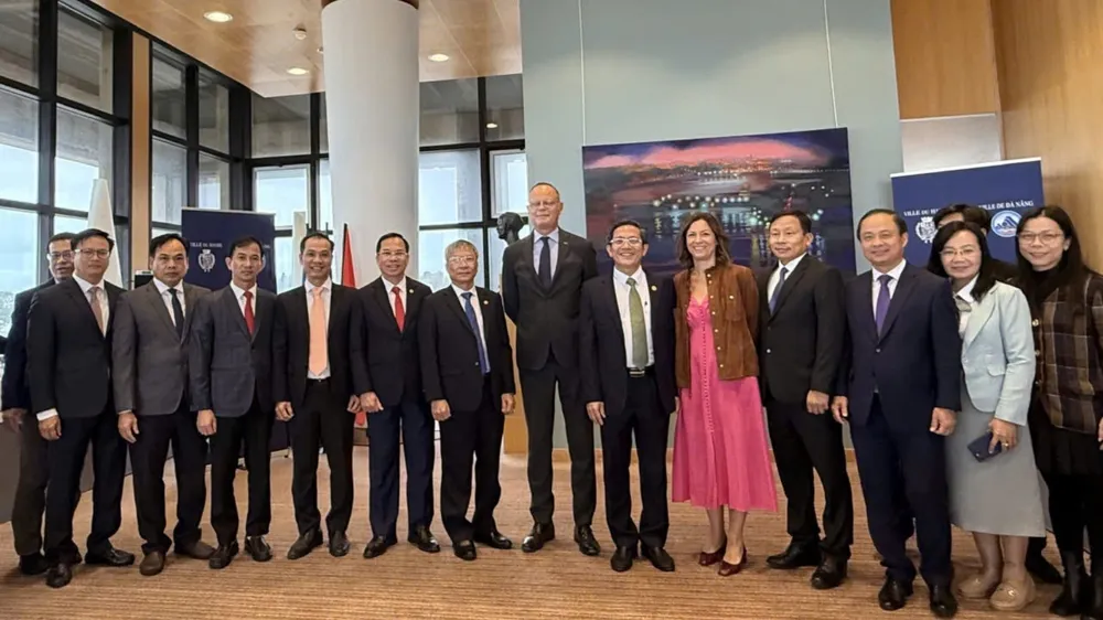 Đà Nẵng và Le Havre ký kết thiết lập quan hệ hợp tác, hữu nghị