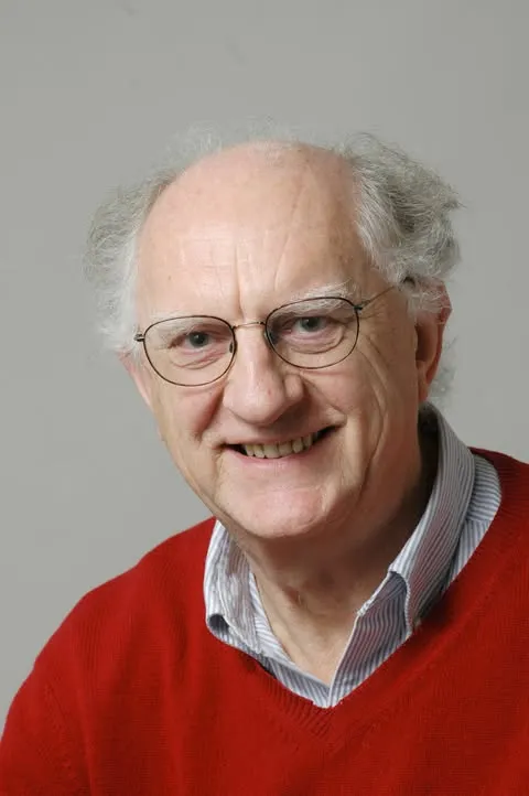 Giáo sư John Clarke. Ảnh: jagranjosh.com 562791573_1225565955998514_7113783115109714048_n.jpg