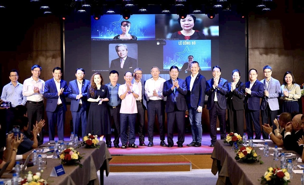 民营经济全景执行委员会正式亮相。