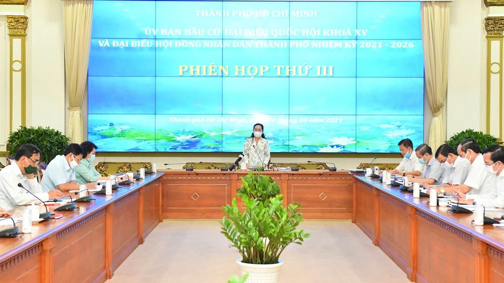  Quang cảnh phiên họp. Ảnh: VIỆT DŨNG