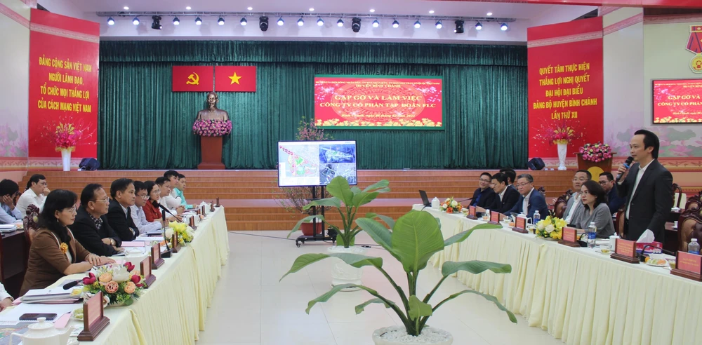 Huyện Bình Chánh làm việc với Tập đoàn FLC về dự án đầu tư 80.000 tỷ đồng ảnh 1 Huyện Bình Chánh làm việc với Tập đoàn FLC về dự án đầu tư 80.000 tỷ đồng ảnh 1