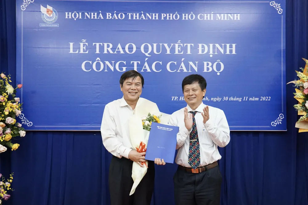 Nhà báo Nguyễn Tấn Phong làm Chủ tịch Hội Nhà báo TPHCM ảnh 3