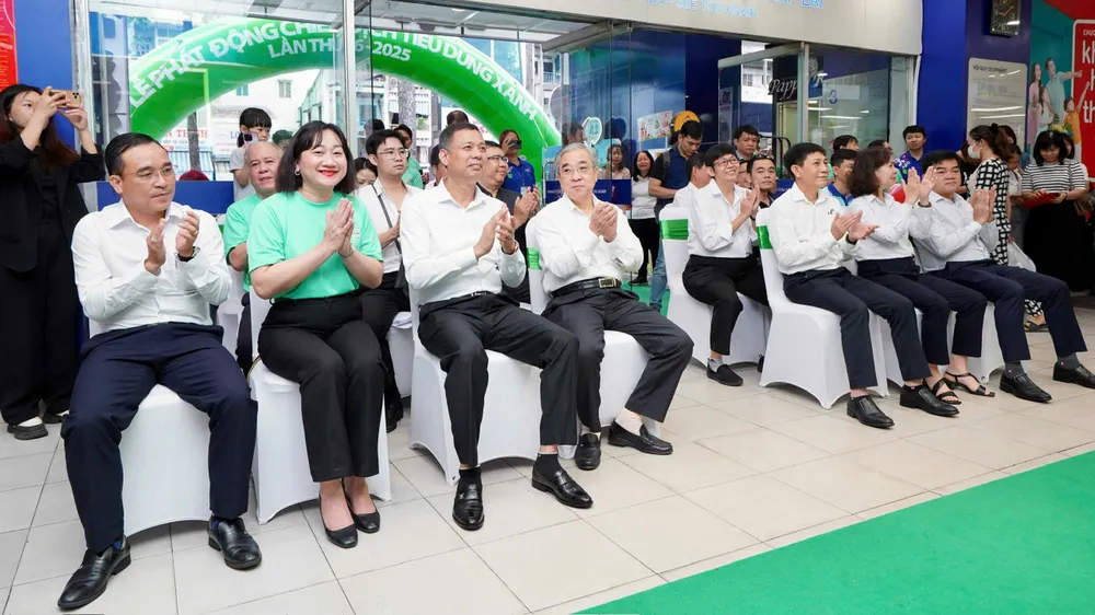 Lễ phát động diễn ra tại Co.opmart Lý Thường Kiệt. Ảnh: HOÀNG HÙNG 9a325dd6fe174a491306.jpg