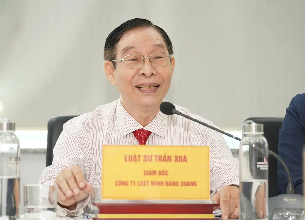 Luật sư Trần Xoa nêu các khó khăn của HKD khi triển khai HĐĐT 34fe330c3ce0b4beedf15.jpg