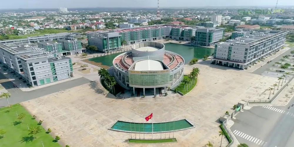 Panoramatický pohled na zařízení v okrese Ba Ria hc_brvt1.jpg