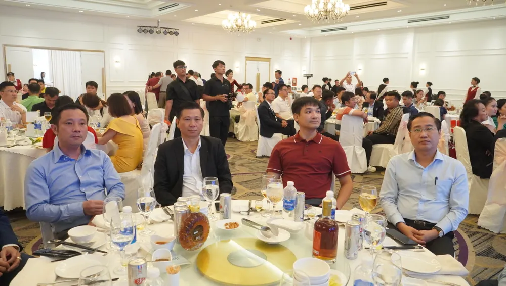 Các đại biểu tham dự sự kiện. Ảnh: QUANG VŨ DSC09682.JPG