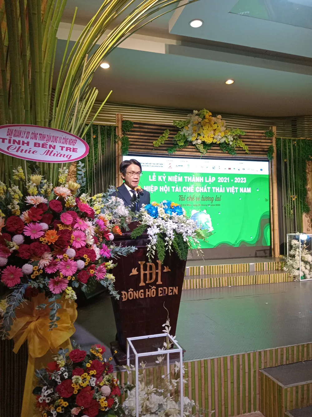 Ông Trần Việt Anh, Chủ tịch Hiệp hội Tái chế chất thải Việt Nam Ông Trần Việt Anh, Chủ tịch Hiệp hội Tái chế chất thải Việt Nam