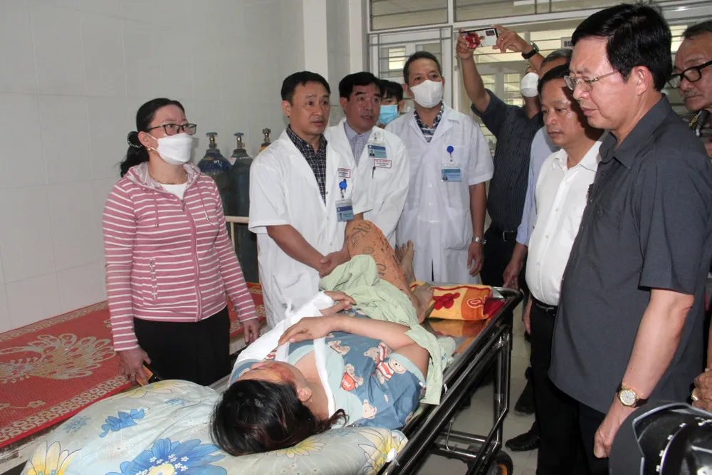 Sập công trình khiến 5 người chết, 6 người nhập viện: Bí thư Tỉnh ủy Bình Định đề nghị sớm khởi tố vụ án ảnh 2