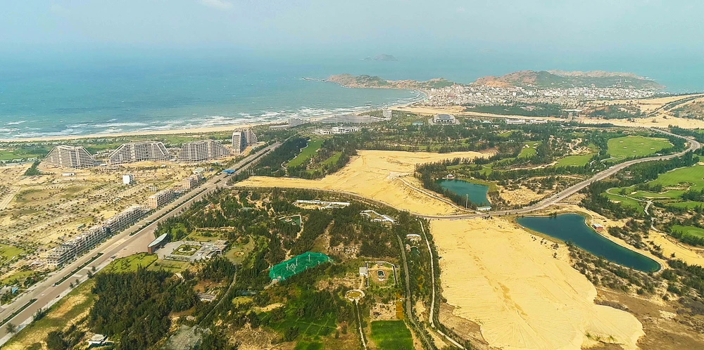 Bình Định giữ đà tăng trưởng nhóm dẫn đầu miền Trung ảnh 3 Bình Định giữ đà tăng trưởng nhóm dẫn đầu miền Trung ảnh 3