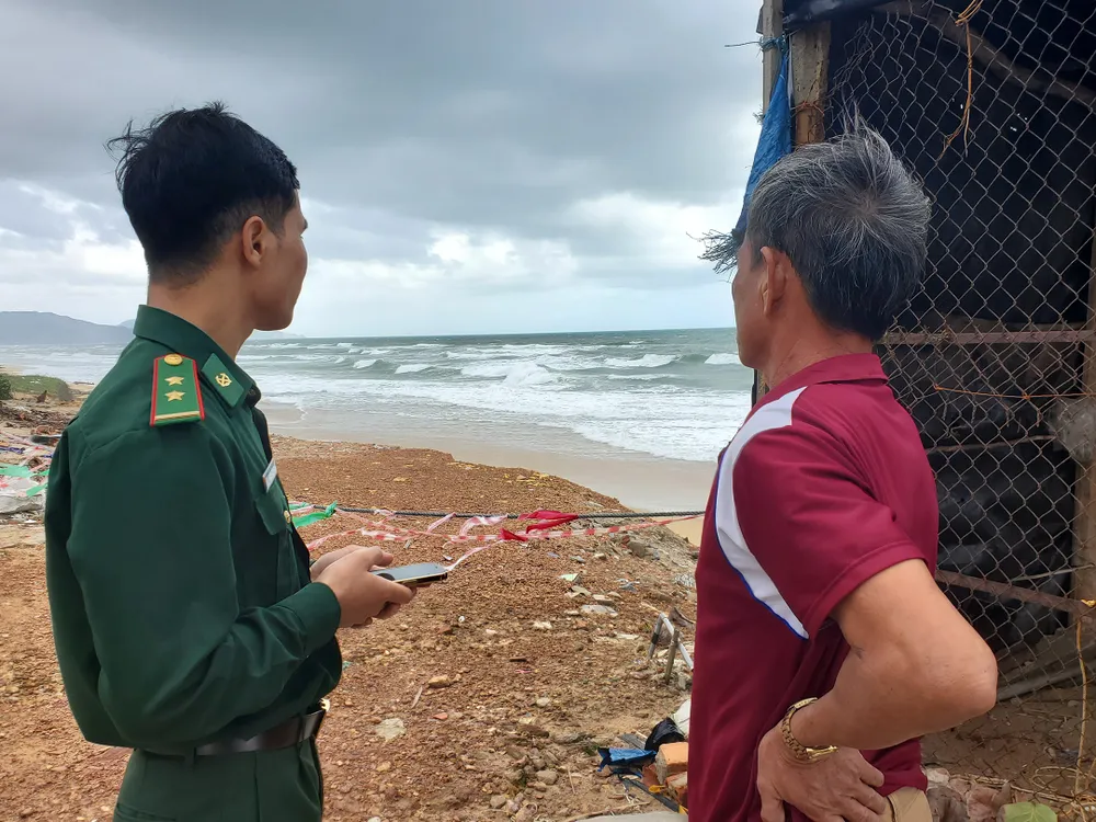 Sóng phá bờ biển Phù Mỹ (Bình Định): Dân thấp thỏm lo mất nhà, mất đất ảnh 6 Sóng phá bờ biển Phù Mỹ (Bình Định): Dân thấp thỏm lo mất nhà, mất đất ảnh 6