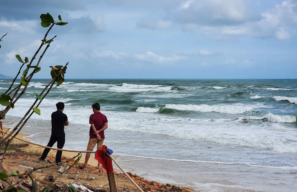 Sóng phá bờ biển Phù Mỹ (Bình Định): Dân thấp thỏm lo mất nhà, mất đất ảnh 2 Sóng phá bờ biển Phù Mỹ (Bình Định): Dân thấp thỏm lo mất nhà, mất đất ảnh 2