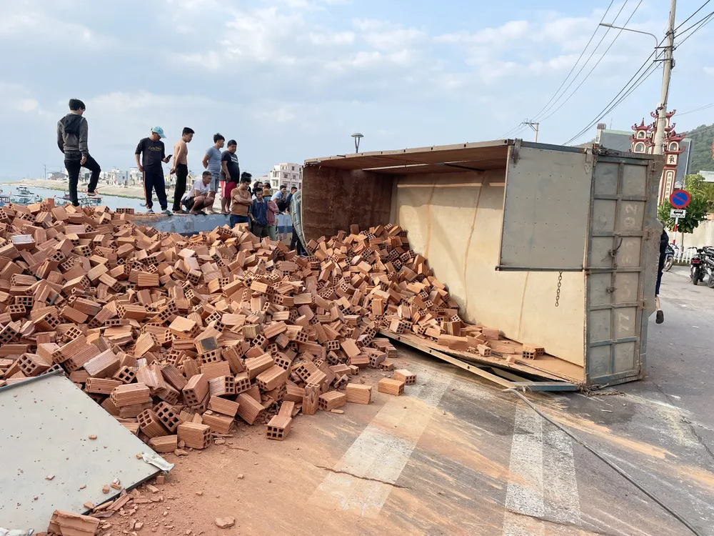 Hiện trường vụ tai nạn giao thông. Ảnh: HN