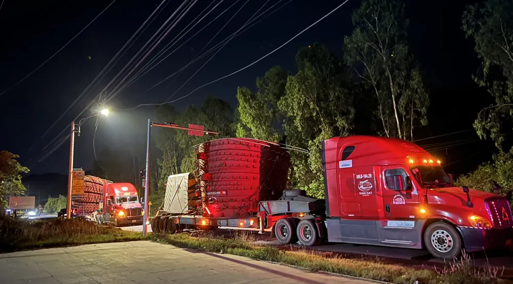 Các phương tiện bị yêu cầu dừng lại để kiểm tra vào tối 23-4