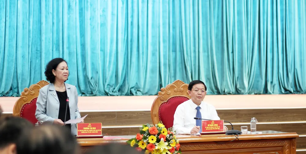 Đồng chí Trương Thị Mai phát biểu kết luận tại cuộc làm việc Đồng chí Trương Thị Mai phát biểu kết luận tại cuộc làm việc