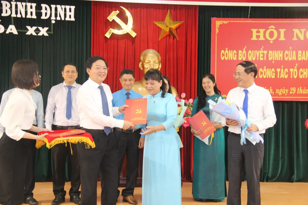 Bình Định vừa điều động 3 tân nữ lãnh đạo mới còn khá trẻ