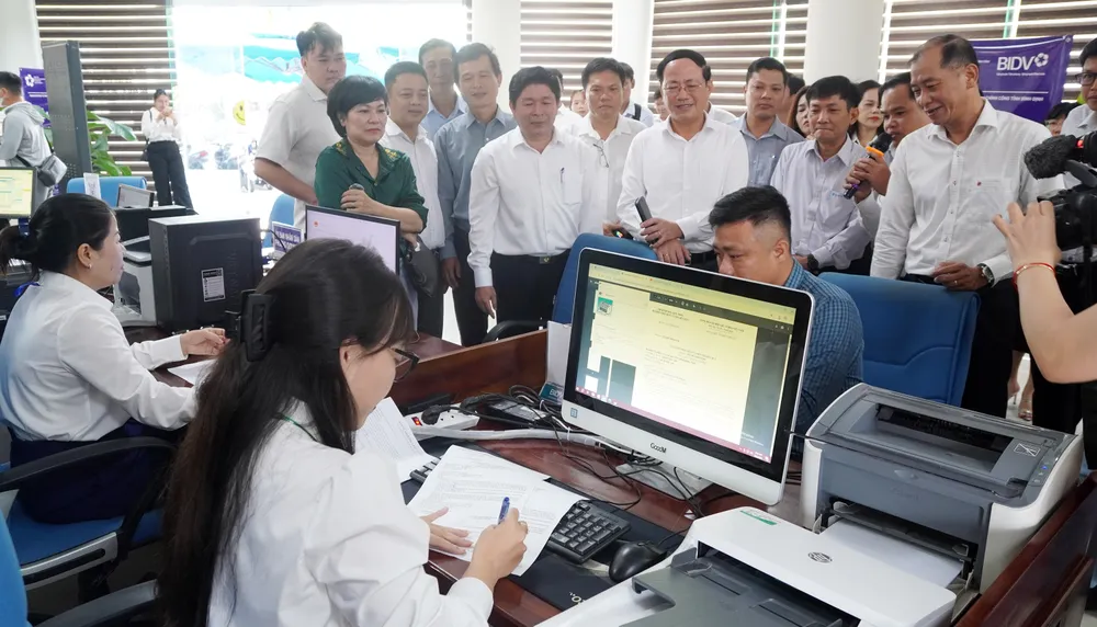 Đoàn của Chủ tịch UBND tỉnh Bình Định theo dõi, giám sát quá trình vận hành thử nghiệm DSC09768.JPG