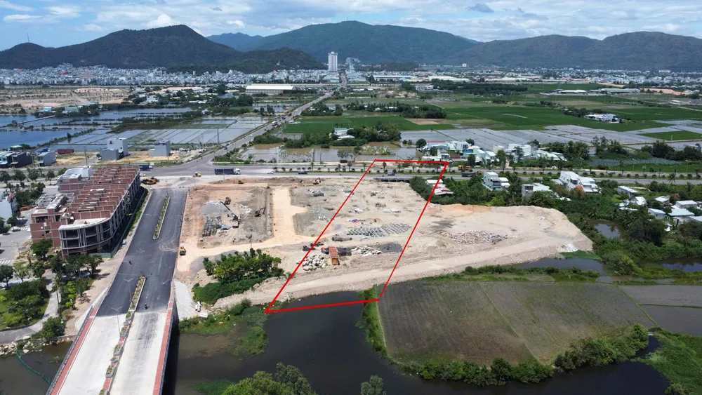 Vị trí dự án khu đô thị mới khu vực Chợ Góc đổ đất, chắn dòng thoát lũ của người dân z6773372436396_e3a30bd7a66b502fc0074ef6e14a21d3.jpg
