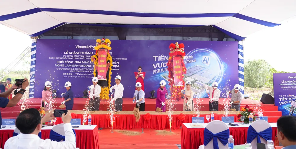 Động thổ, khởi công nhà máy sản xuất nông nghiệp công nghệ cao Vinanutrifood Bình Định. Ảnh: XUÂN HUYÊN JOHN-03856.jpg